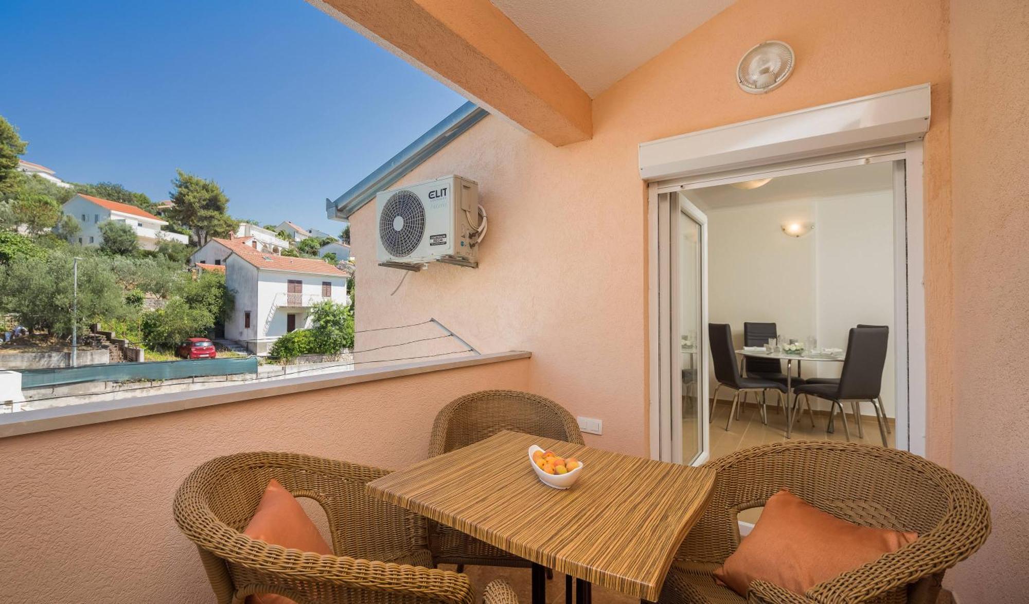 Apartment Krzelj Trogir Exterior foto